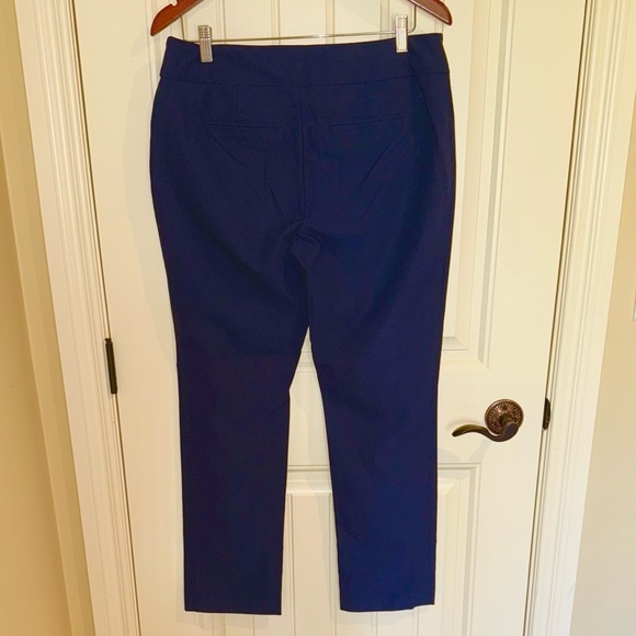 Reitmans Pants Blue Ankle Pull on Feminine Stylish Women’s Size 11 - Picture 2 of 13